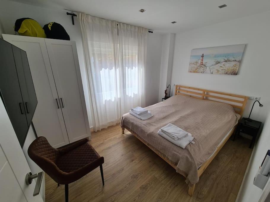 New Alexandra Apartment, 2 Min 40 Sec From Beach La Mata  Exterior foto